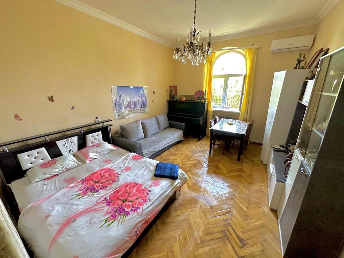 Karson Family Hostel & Guest House Jereván Kültér fotó