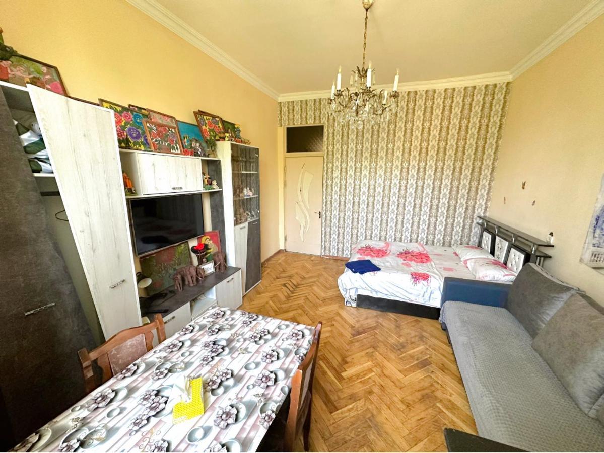 Karson Family Hostel & Guest House Jereván Kültér fotó