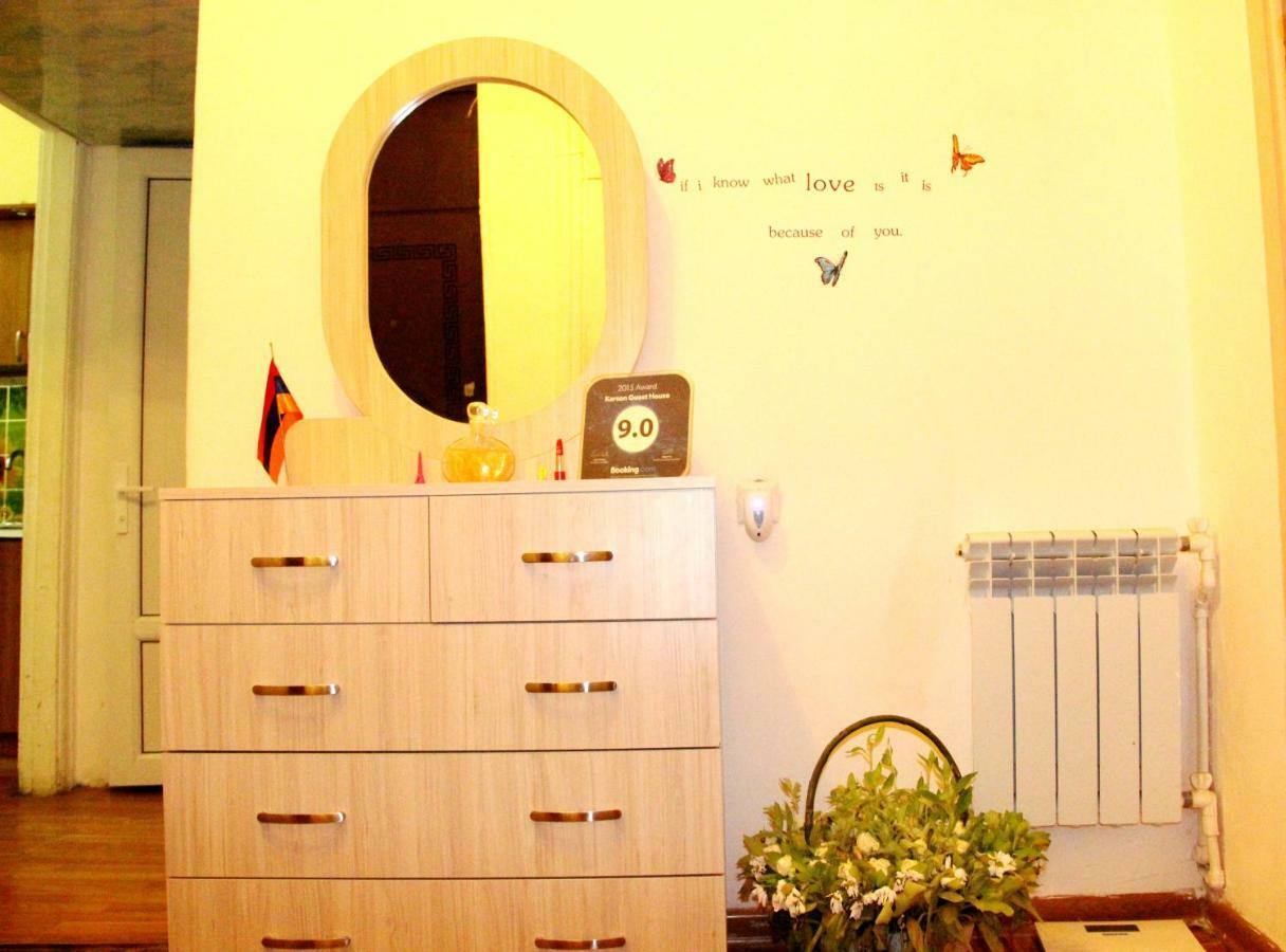 Karson Family Hostel & Guest House Jereván Kültér fotó